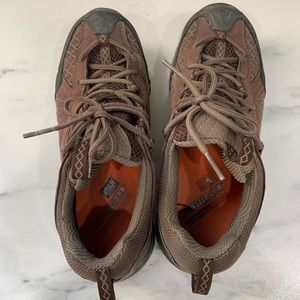 Merrell Womens waterproof Walking Hiking Shoes Q Form Vibram